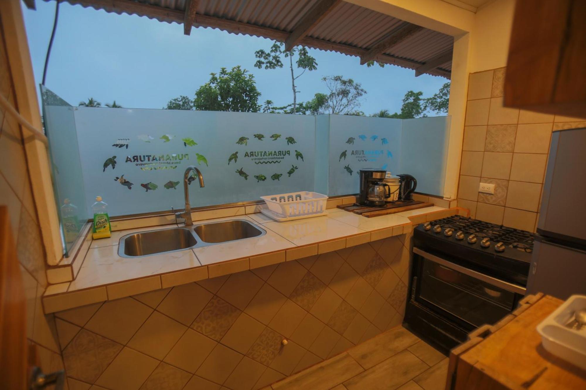 Hotel Pura Natura Beachfront Tortuguero Luaran gambar