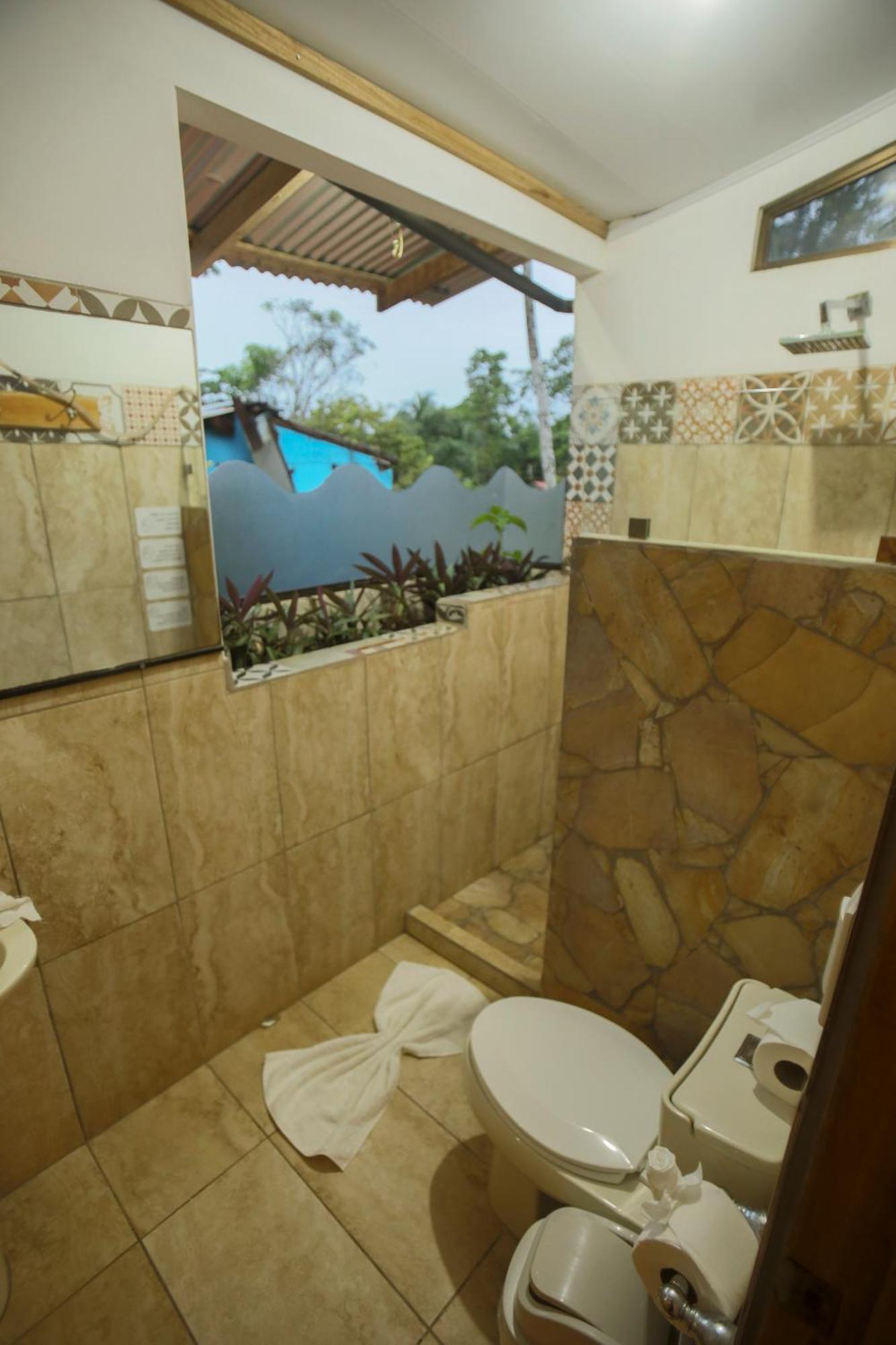 Hotel Pura Natura Beachfront Tortuguero Luaran gambar